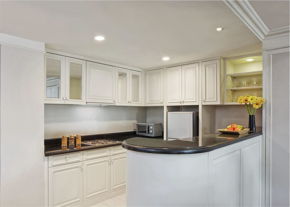 曼谷是隆中心点酒店 (Centre Point Silom Bang