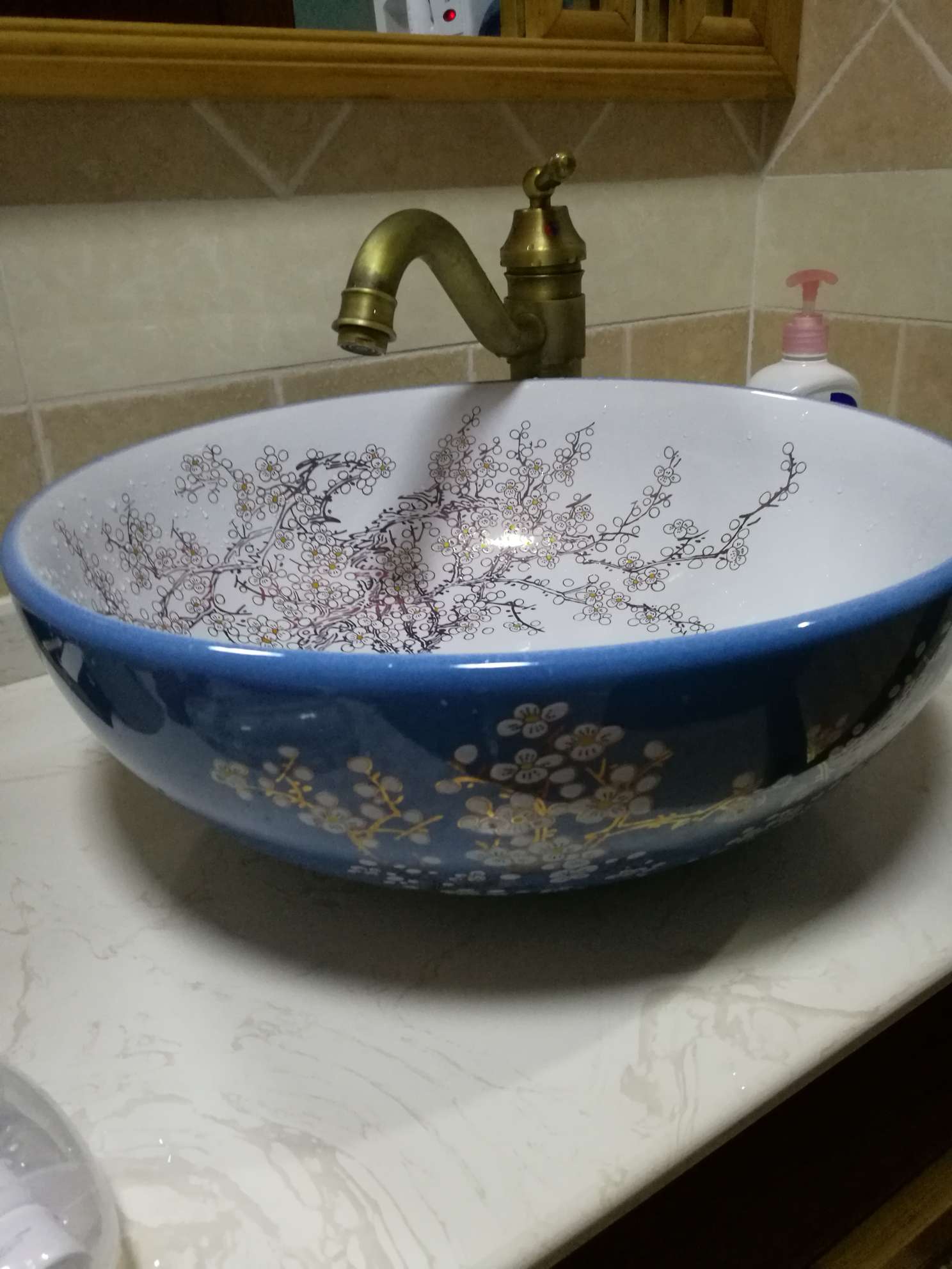 黄山宏村水墨江南主题酒店预订_黄山宏村水墨