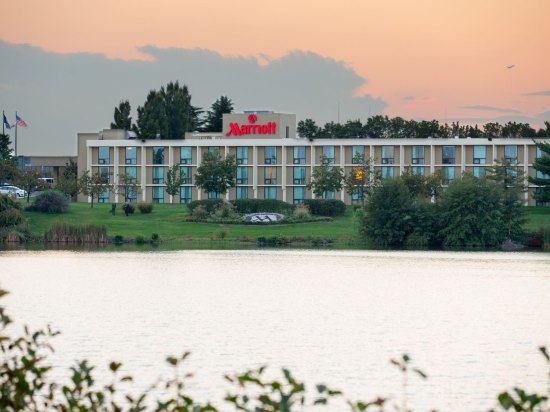 华盛顿杜勒斯国际机场万豪酒店 (Washington D