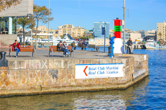 巴塞罗那旧港(port vell)