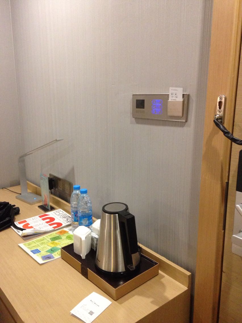 丽枫酒店(上海虹桥火车站国家会展中心店)预订