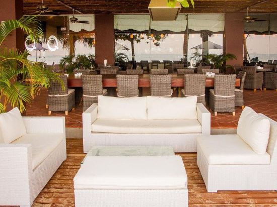 西哈努克港魁尼酒店及赌场 (Queenco Hotel &