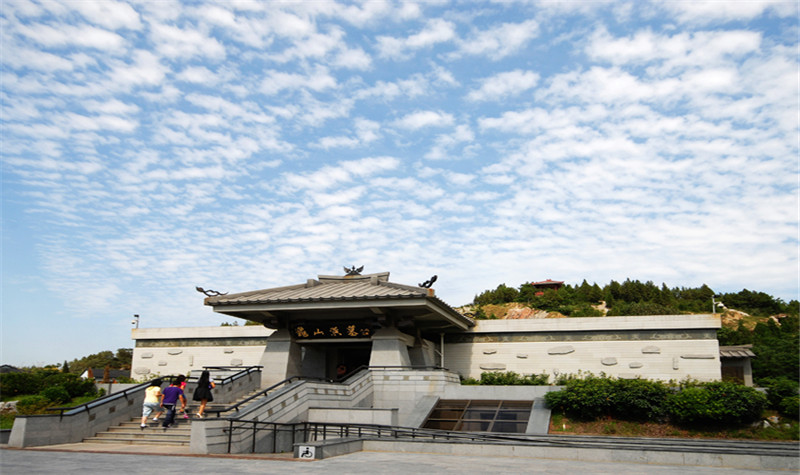 江苏徐州-龟山景区（龟山汉墓、圣旨博物馆、点石园石刻艺术馆）