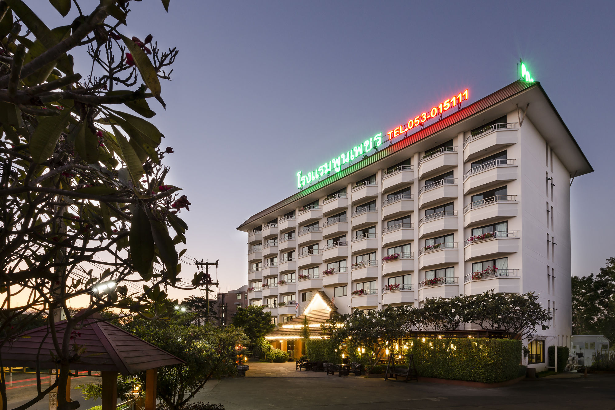 亚洲酒店集团(清迈普恩佩奇店) (asia hotels group (poonpetch