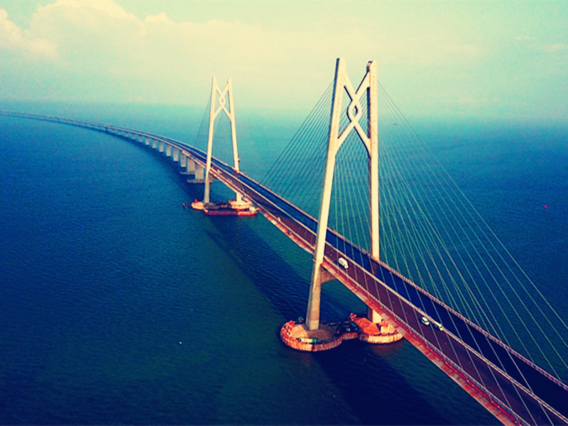 连云港GDP包括药企和港口吗_连云港港口图片(2)