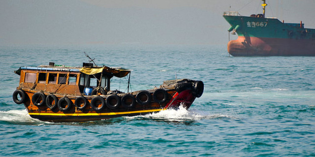 boat-hong-kong-water-harbor-preview.jpg