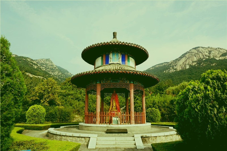 新泰莲花山