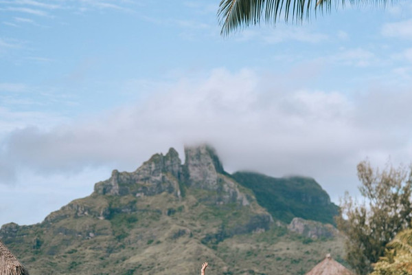 8天6晚·大溪地波拉波拉岛瑞吉酒店+帕皮提自由行