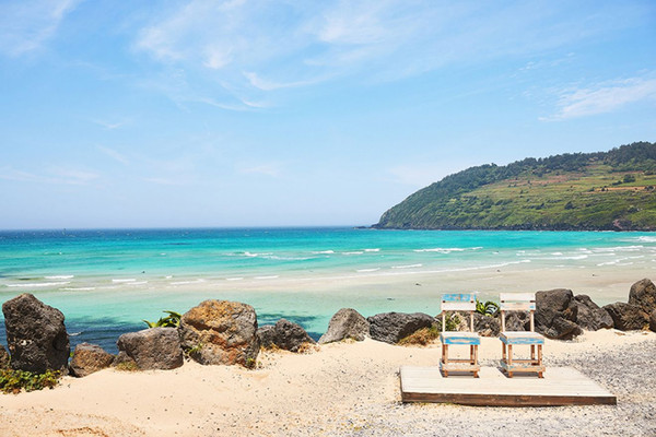 8天7晚·牛岛+城山日出峰+咸德海水浴场+景福宫+明洞+韩屋村自由行
