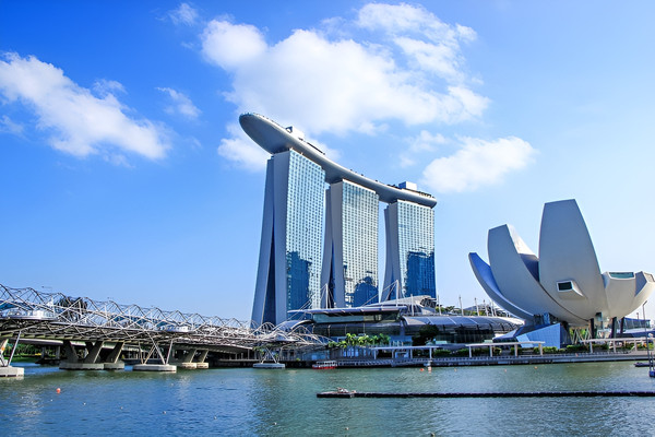 5天4晚·纯玩0购物+新加坡+马来西亚+住波德申水上屋跟团游