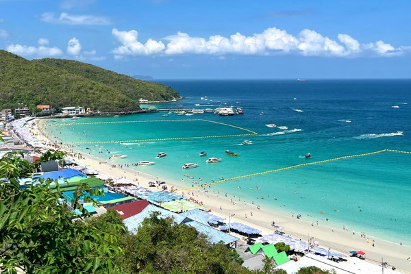 6天5晚·曼芭VIP|8人小团|9座航空VIP座椅+指定2晚国五温德姆