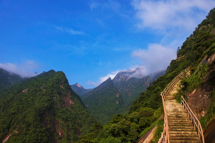 【终极挑战石台牯牛降】 西黄山藏着一块圣地,景色绮丽,值得一去再去