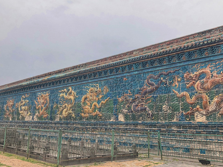 九龙壁 九龙壁