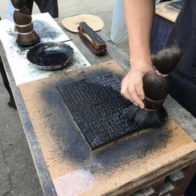 刻板印刷体验 金秋十月,蟹逅南浔