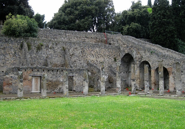 欧洲之行——庞贝古城遗址