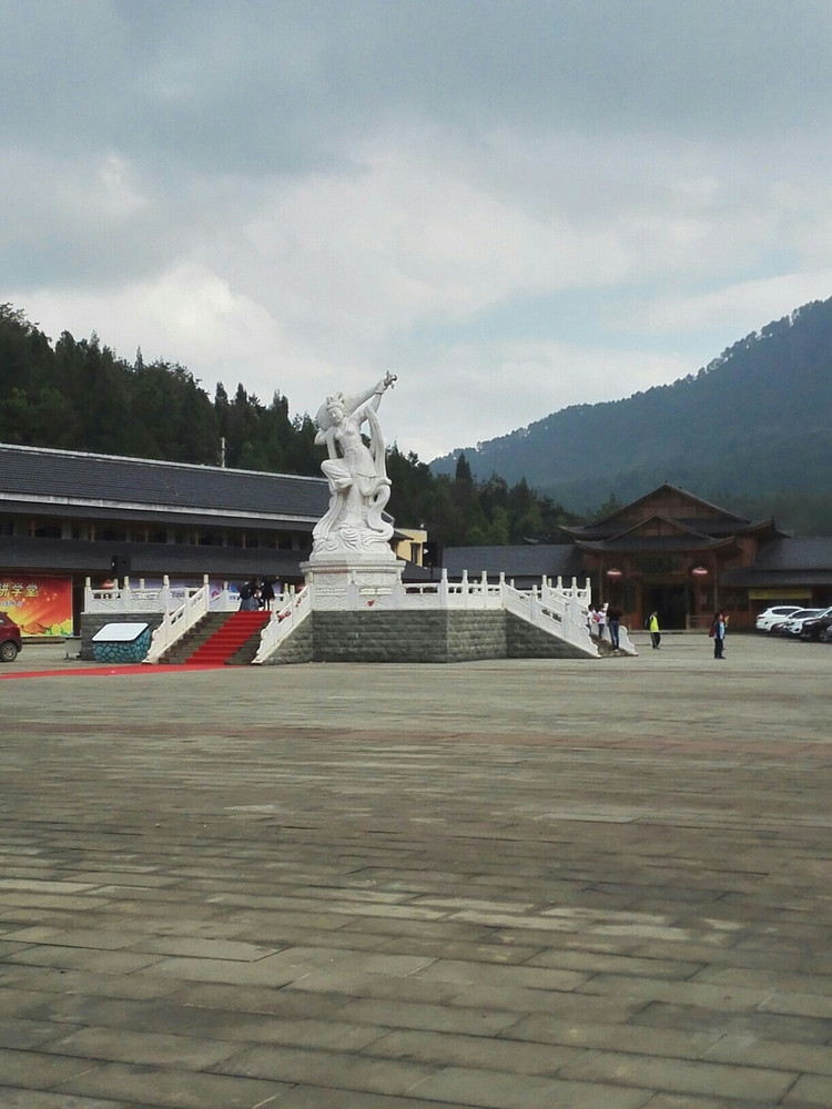 巴南琵琶洞一小时游