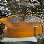 云泽山庄凤凰池汤泉