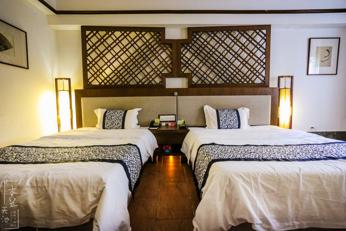 那么住宿选哪呢?当然是木兰天池度假酒店了!