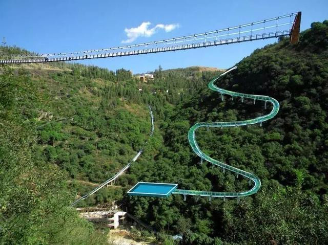 云南高空5d玻璃桥,丛林漂流,玩的就是心跳,西游洞将好玩到尖叫,胆小的