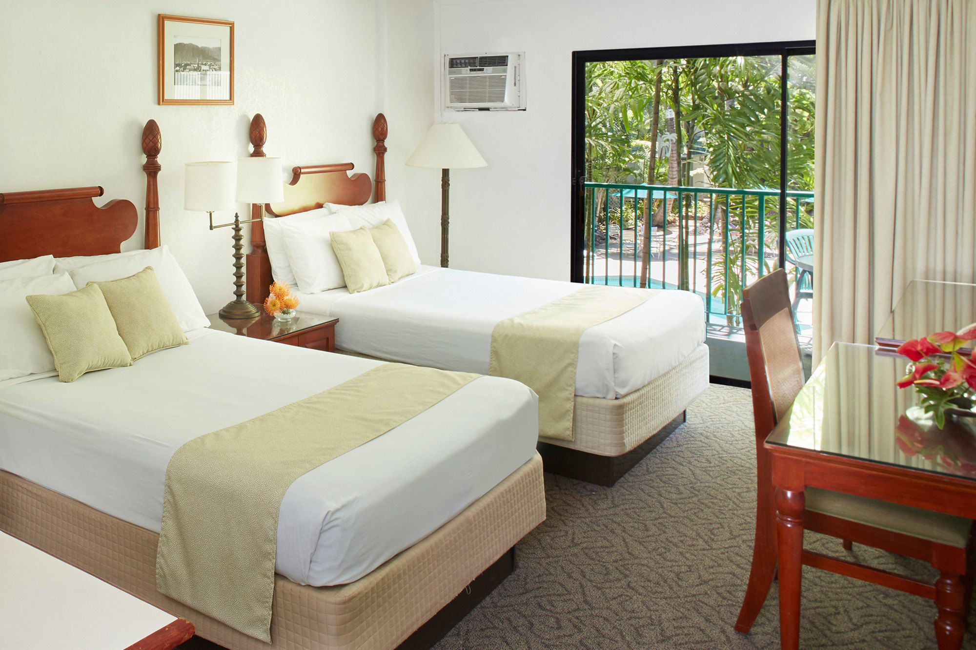 白沙酒店 (white sands hotel honolulu)