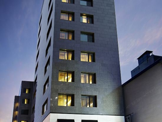 花筑·首尔明洞欣欣酒店 (floral hotel shinshin seoul myeongdong)