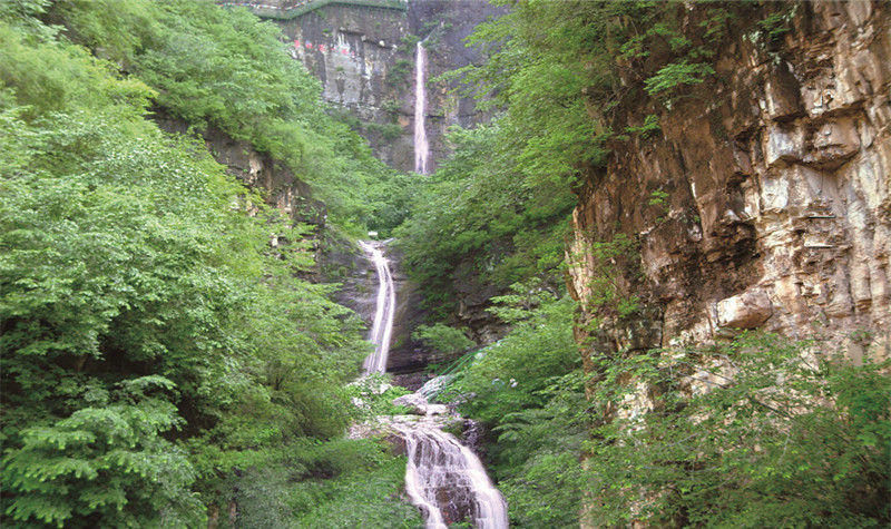 //pic5.40017.cn/01/001/21/ca/rBLkBVkinzCAIz55AAQAAGrWqmc832.jpg