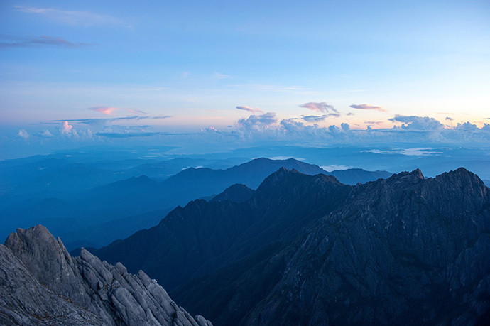 登顶东南亚最高峰—马来西亚沙巴神山