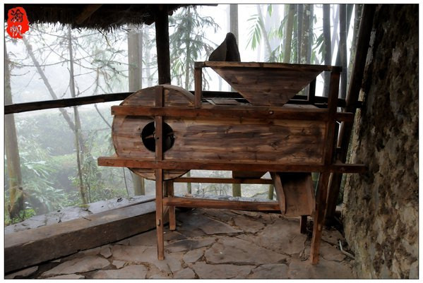 筛选谷物的风车 多依树梯田