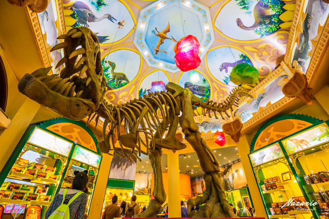 【深度亲子游】万圣季重返侏罗纪,带你玩转环球恐龙城!