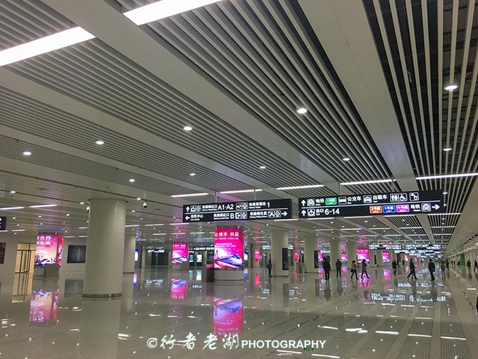 手机实拍亚洲最大的地下火车站 - 深圳游记攻略【同程旅游攻略】