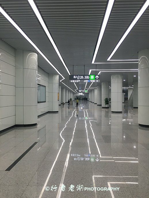 手机实拍亚洲最大的地下火车站 - 深圳游记攻略【同程旅游攻略】