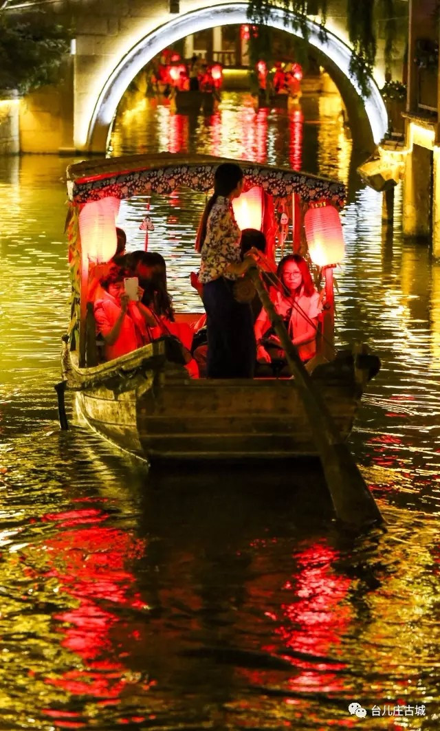 摇橹船,听雨声,品台城 - 台儿庄区游记攻略【同程旅游攻略】