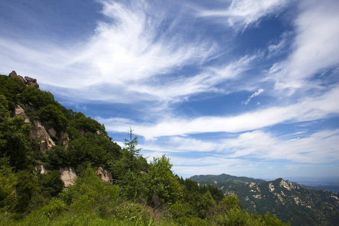 p2. 五岳寨地质资源丰富,山形地貌奇特. 五岳寨风景区