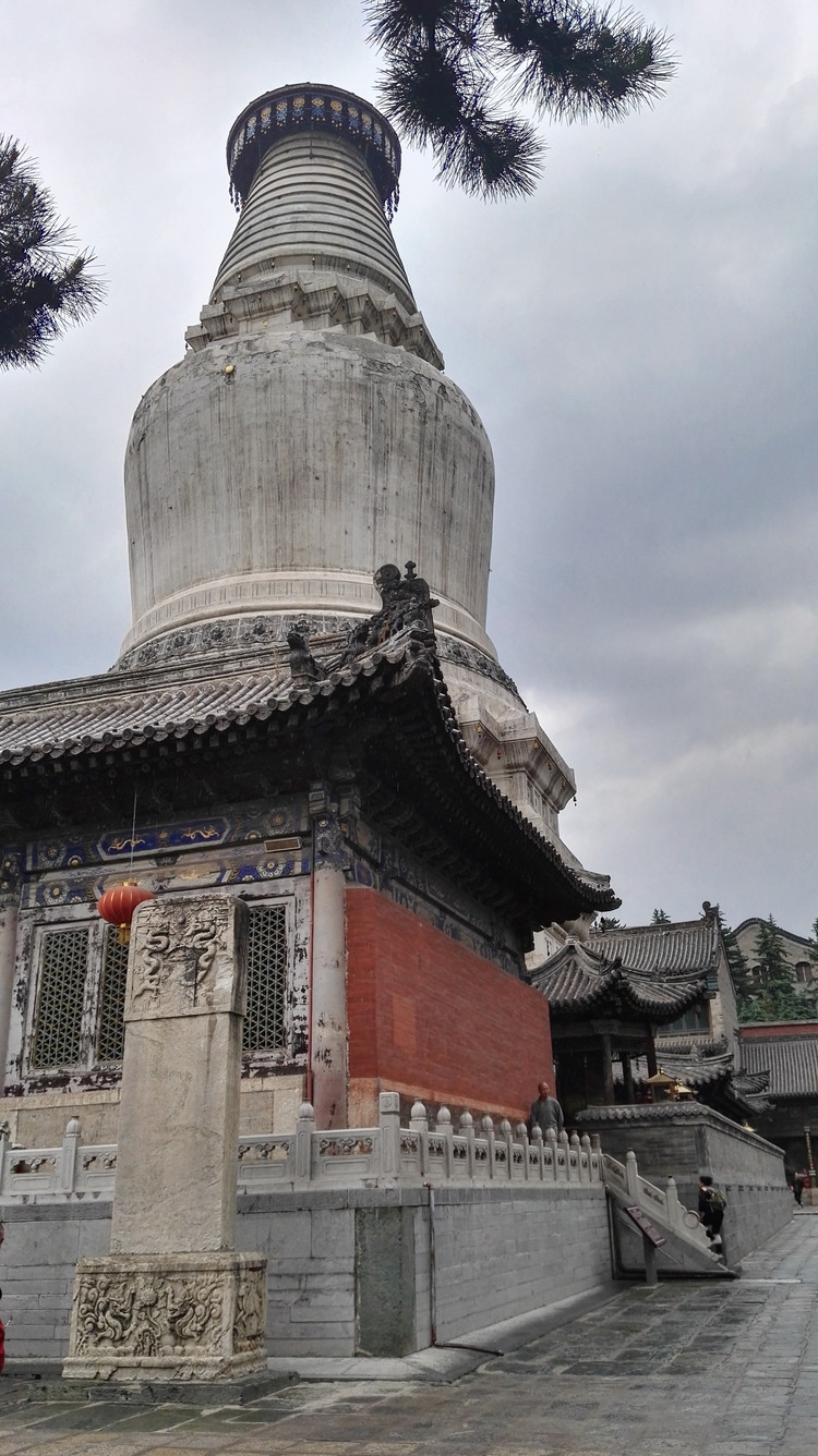 ①   然后乘车前往第二站:世界文化遗产,四大佛教名山之一的 五台山