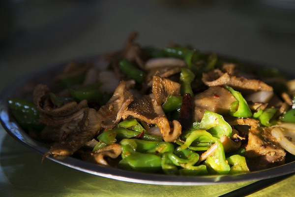 盛夏新疆,赴一场与博乐的约会