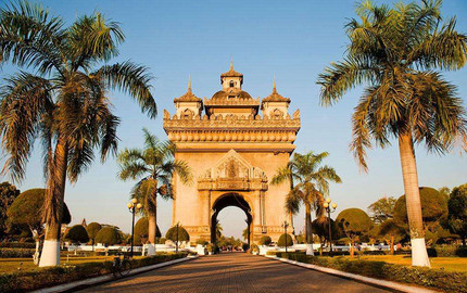 西双版纳傣族自治州到老挝跟团游