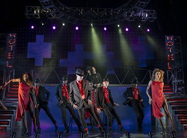 广州出发深圳集合+穿梭港珠澳大桥+太平山顶