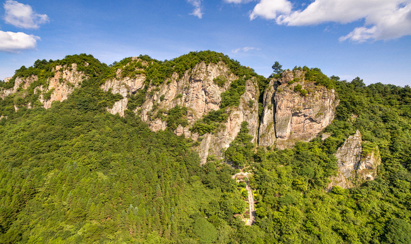 穿岩山国家森林公园