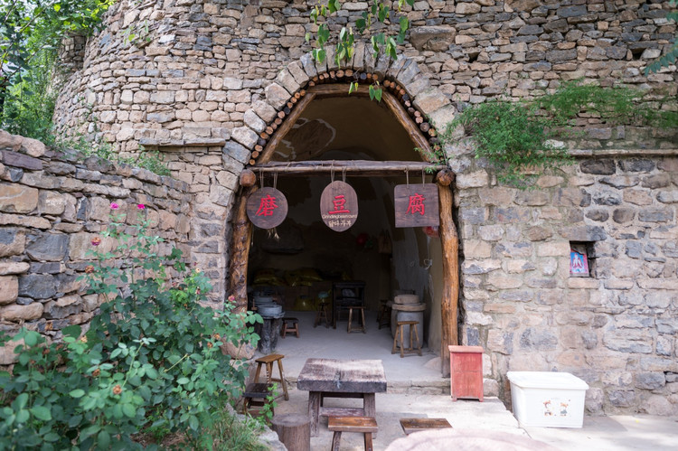 塔尔坡,2500多年古村落