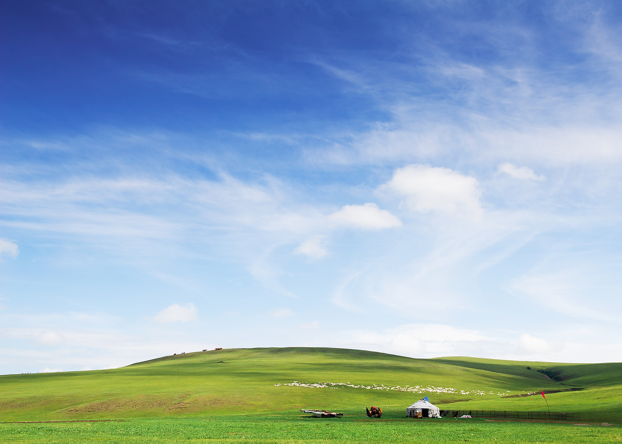 海拉尔 黑山头 呼伦湖 满洲里 套娃广场双飞5日跟团游