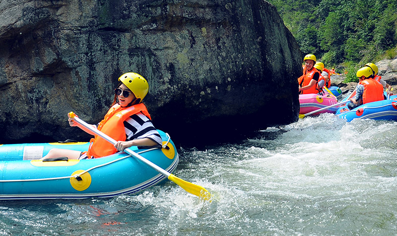 【激情漂流】住宁波溪口大酒店1晚 ,自选宁波奉化万竹漂流 /溪口景区