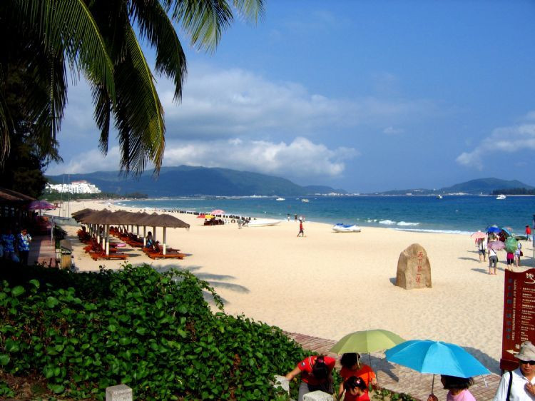 周征观景259:东方夏威夷——亚龙湾(配图)