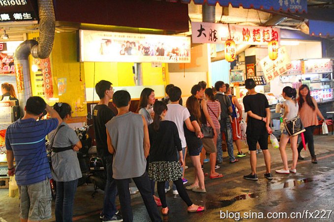 实拍:台湾最大最美味的夜市(图) - 台湾游记攻略【同程旅游攻略】