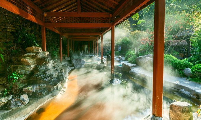 腾冲浴谷温泉，一生当去洗一次 - 腾冲县游记攻略【同程旅游攻略】