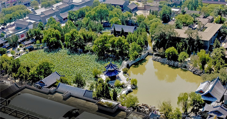 夏游古莲花池:一次古城文化的朝圣之旅