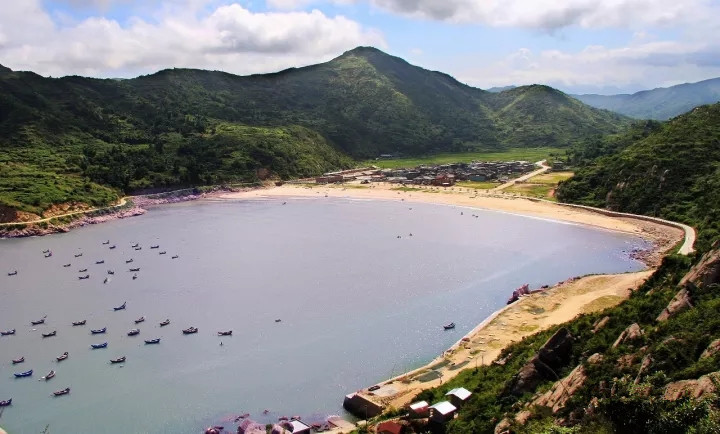 有一个念念不忘的地方叫故乡