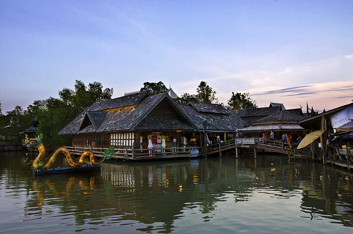 南京到泰国跟团游