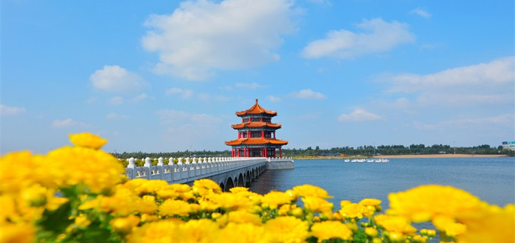 泰山门票预订 rBANDFnbMAiAUp-yAAFpDxO-rYM104_740x350_00.jpg