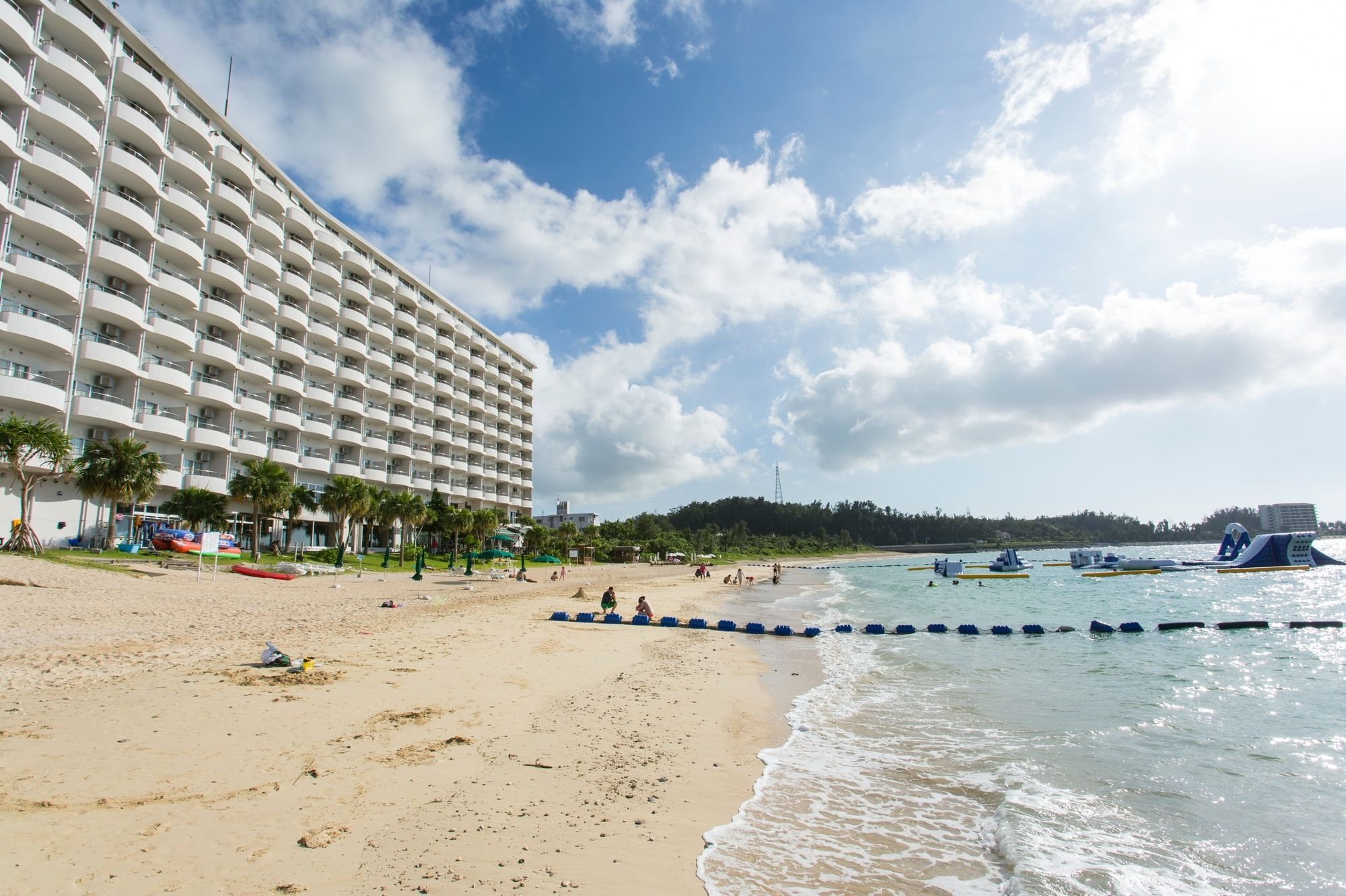 金秀喜瀬海滨度假酒店 (kanehide kise beach palace)