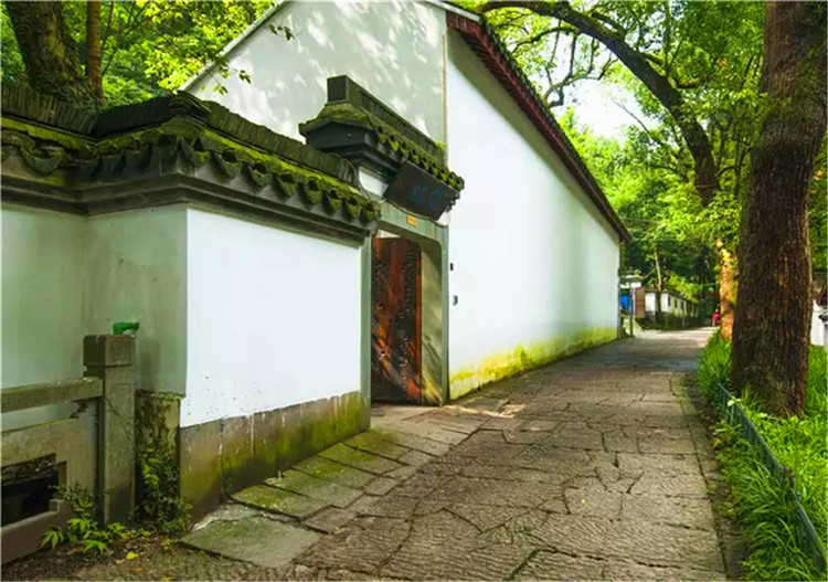 杭州 宝石山 里鸡笼山